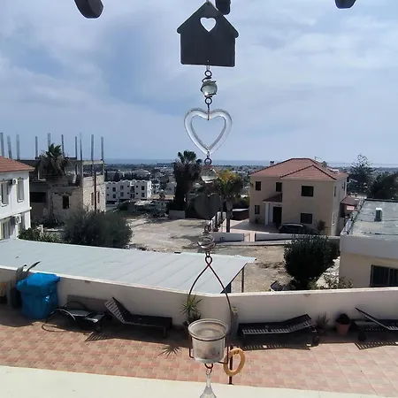 2 Bed Pool And Sea Views In Voroklini