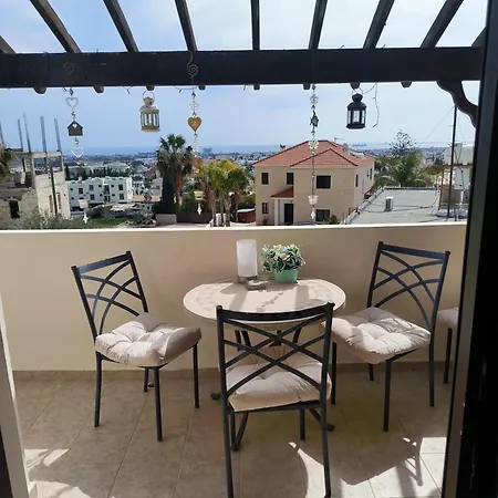 2 Bed Pool And Sea Views In Voroklini