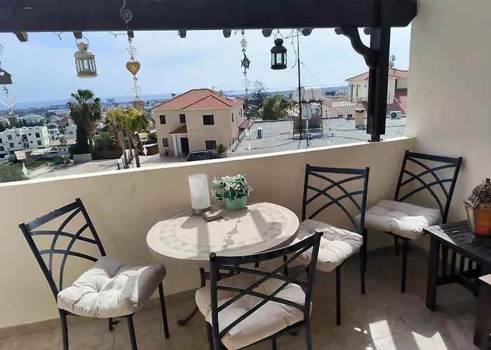 2 Bed Pool And Sea Views In Voroklini